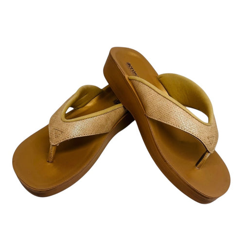 Aerowalk tåsplit sandal - Supersoft Champagne