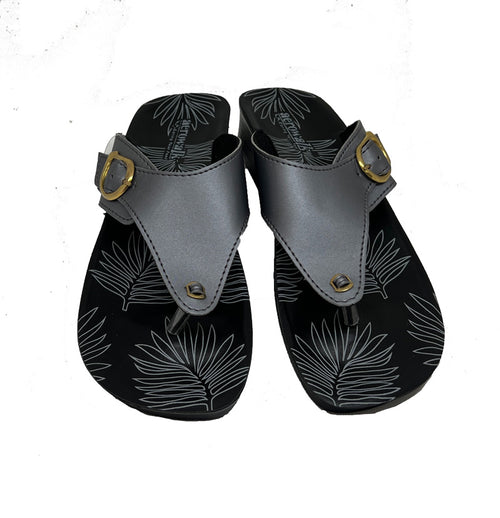 Aerowalk tåsplit sandal - grå trekant