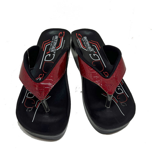 Aerowalk tåsplit sandal - cherry croco